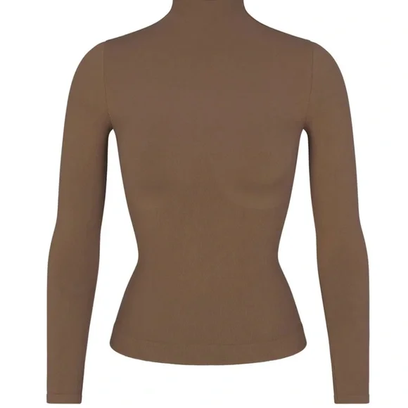 WT SKIMS Fits Everybody Funnel Neck Long Sleeved Top - Oxide - Picture 4 of 4